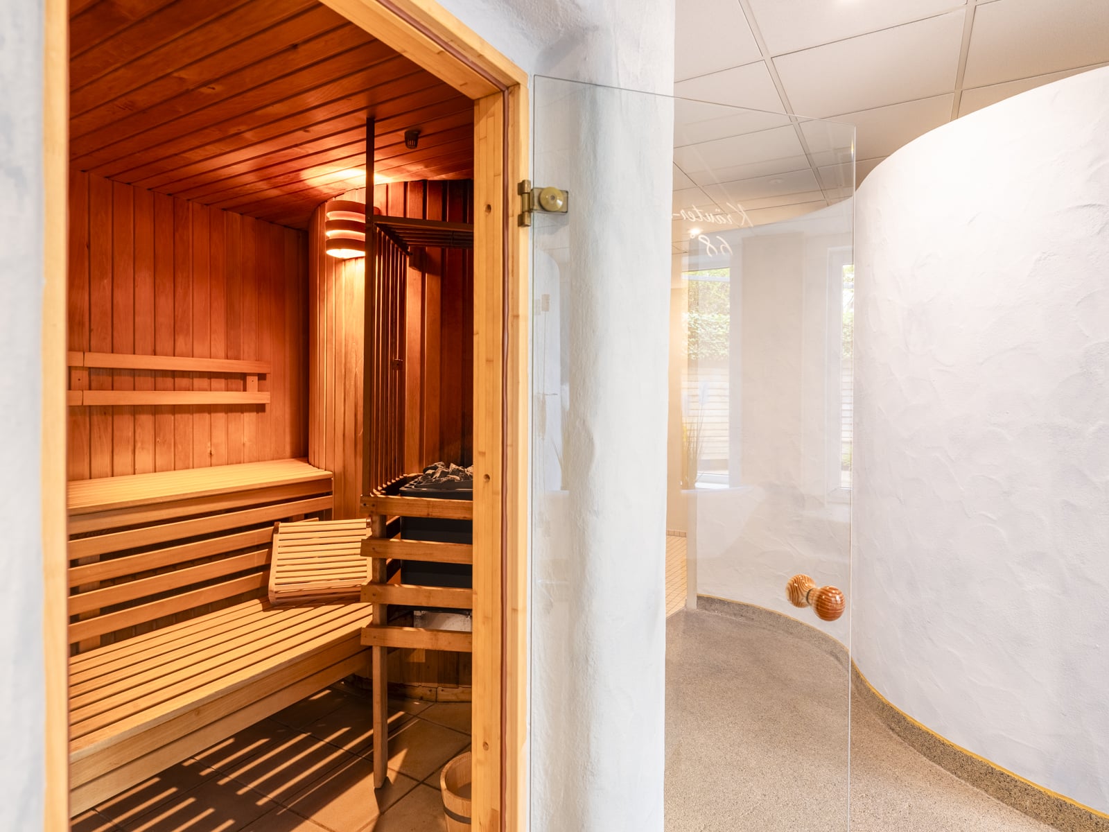Unsere Sauna im Golfhotel Fahrenbach Unsere Sauna im Golfhotel Fahrenbach